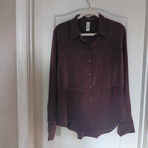 New Spanx 100% silk buttondown blouse, Size M
